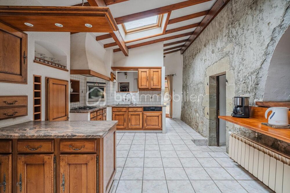 à vendre  Propriété/château Hauteville-sur-Fier (74150)