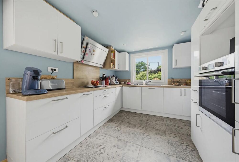 Vente Maison Maison de 6 pièces de 160 m² à Izon Izon