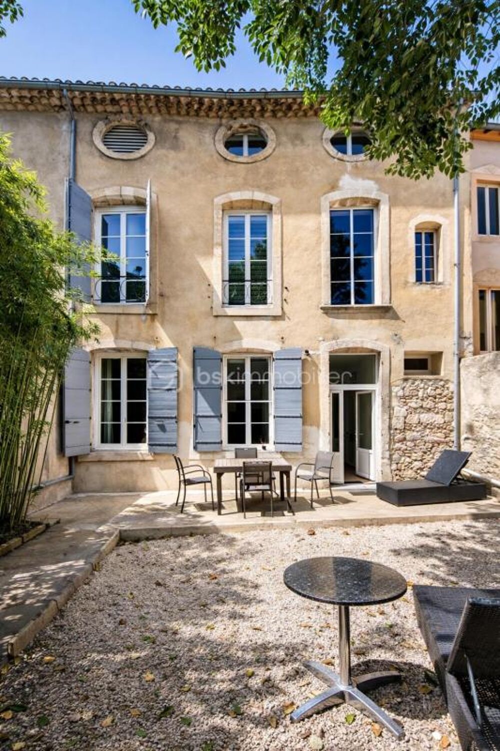 Maison bourgeoise rénovée : volumes, cachet et sérénité en plein coeur de ville