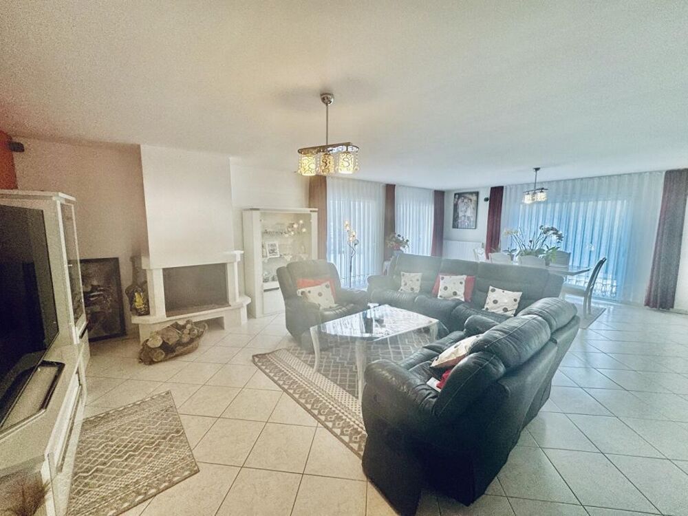 Belle Maison de Plain-Pied 8 Pièces sur Mortagne-sur-Sèvre