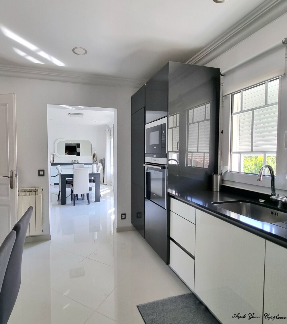 Vente Maison Maison individuelle à vendre 5 pièces GAGNY Terrain 359 m2 proche RER E (93) Gagny