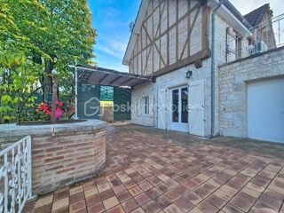  Maison à vendre 7 pièces 132 m²