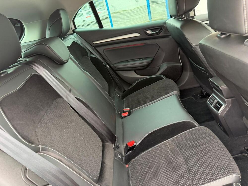 M&eacute;gane IV 1.5 DCI 115 ch INTENS 2017 occasion 14160 Dives Sur Mer