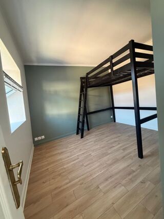  Appartement à louer 1 pièce 17 m²