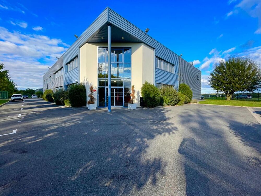   VERNEUIL EN HALATTE - Bureaux Parc Alata15 m² à 160 m² Verneuil en halatte