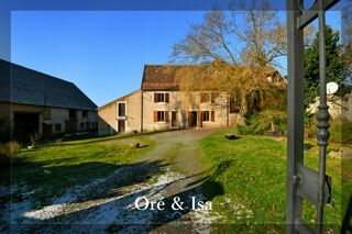 Vente Maison Maison à vendre 168 m² St Maur 5 pièces  (18) + dépendances + grand terrain + deuxième logement Saint maur
