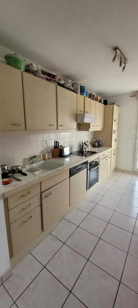   Appartement de 70m2 � louer sur St Louis Appartement - 3 pi�ce(s) - 70 m�