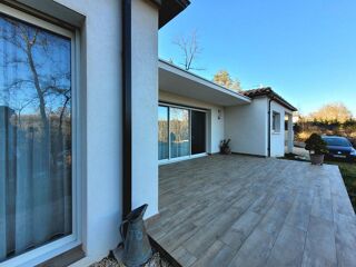  Maison  vendre 4 pices 121 m