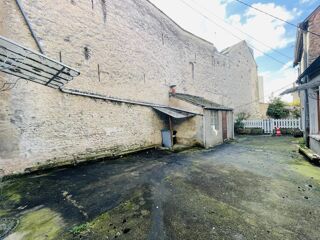  Immeuble à vendre 12 pièces 360 m²