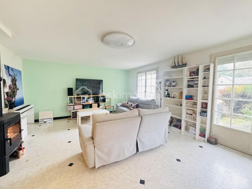 Vente Maison Maison familiale à fort potentiel d'environ 198 m² – 7 chambres avec sous-sol total aménageable Saint jean de braye