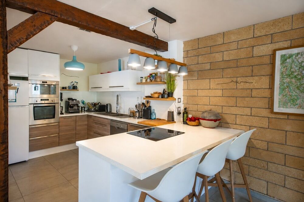 À vendre Maison T4 de 116 m² avec terrasse et piscine aux PENNES MIRABEAU - Les Cadeneaux/Les Bouroumettes