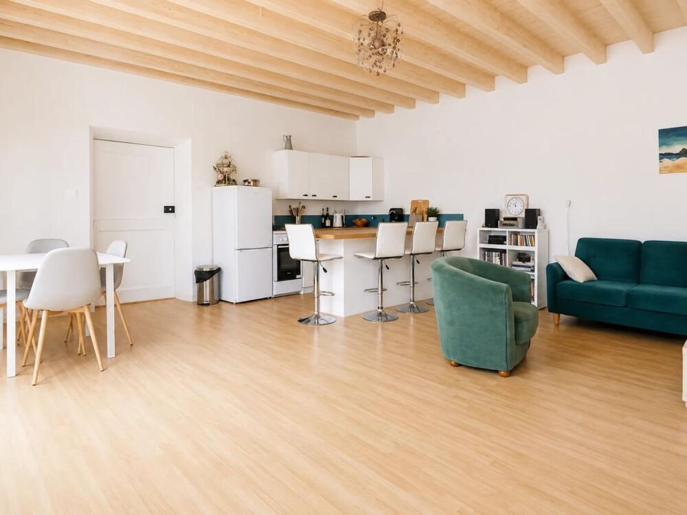 Maison 5 pièces 143 m² · à La Caillere Saint Hilaire · 143 m² · 131 500 €