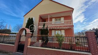  Maison à vendre 8 pièces 215 m²