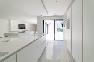  Maison � vendre 5 pi�ces 150 m�