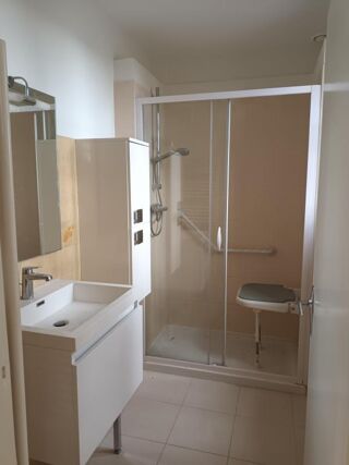  Appartement  louer 2 pices 57 m