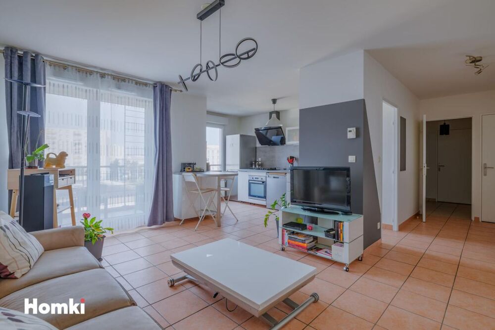 Vente Appartement T3 lumineux avec terrasse, cave Lyon 8