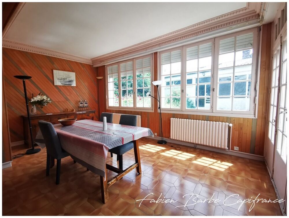 IMMEUBLE DE RAPPORT centre ville de Guer  394 m² (56)