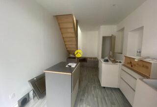  Duplex/triplex à vendre 4 pièces 74 m²