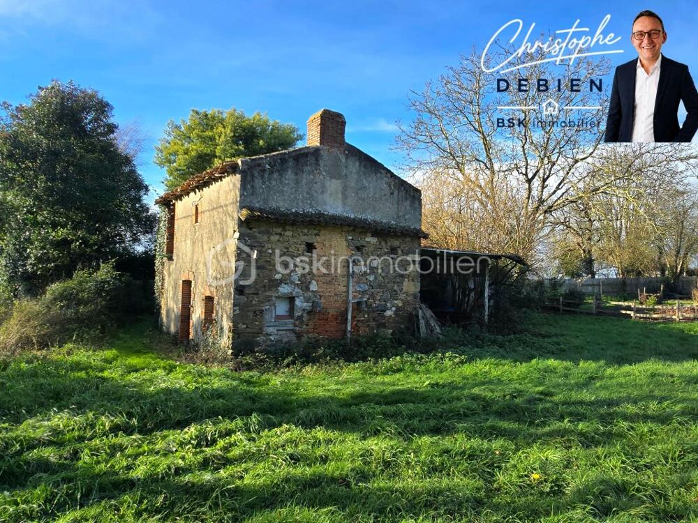 Vente Maison CHAVAGNES-EN-PAILLERS – BÂTISSE 85 M² À RÉHABILITER – POTENTIEL SUR 2 NIVEAUX – CUB VALIDE – HAMEAU AU CALME Chavagnes en paillers