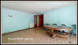  Immeuble à vendre 5 pièces 240 m²