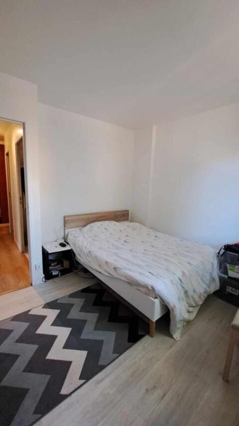  Appartement � louer 4 pi�ces 77 m�