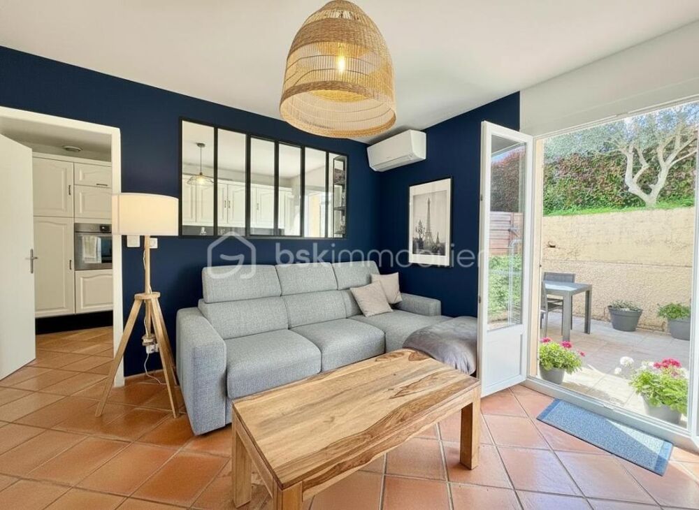 Vente Maison La Gaude – Maison impeccable avec jardin, garage et revenus photovoltaïques La gaude