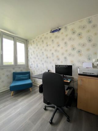  Appartement � vendre 5 pi�ces 80 m�