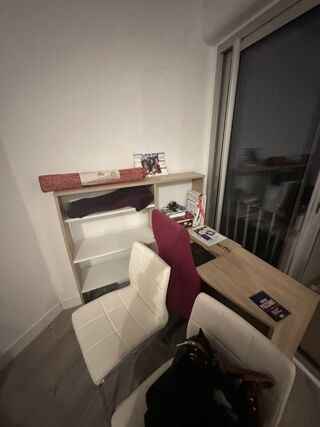  Appartement à louer 1 pièce 28 m²