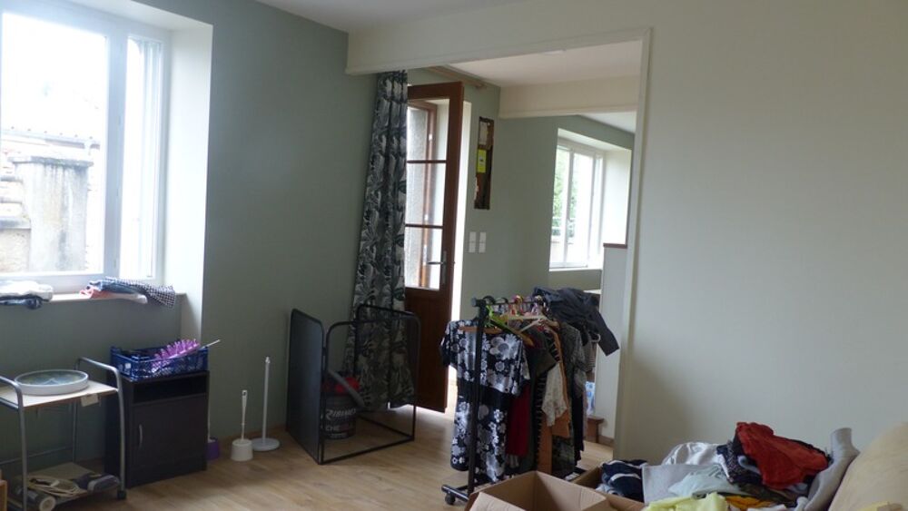Vente Maison Maison  vendre 5 pices AIRVAULT (79) Terrain clos 554 m Airvault