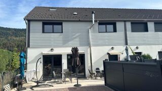 Vente Maison Maison mitoyenne 3 chambres DPE C secteur recherché + extérieur et Carport 2 voitures Saint etienne les remiremont