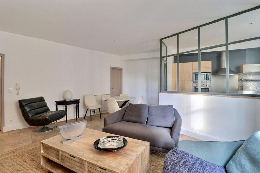 Vente Maison Maison de ville rénovée avec terrasse et garage Uzes