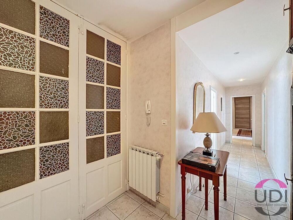 Très bel appartement de 122 m²  Montluçon