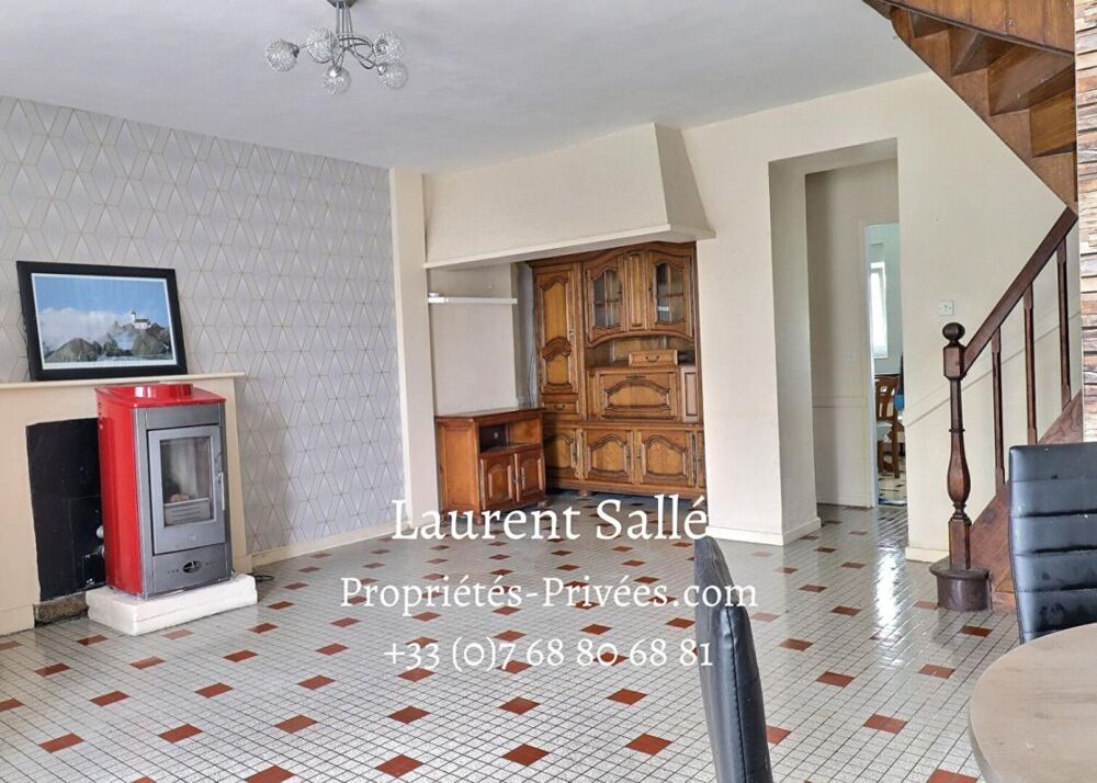 PLUHERLIN 56220 - Maison de caractère à rénover