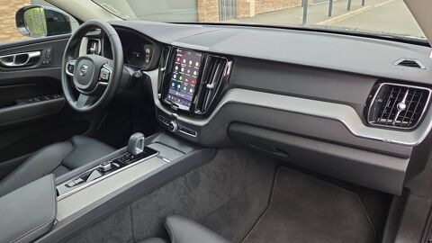 XC60 T6 Recharge 2.0 Ti 253 Plug in Hybrid 145 AWD Geartronic8 Pl 2024 occasion 78180 Montigny Le Bretonneux