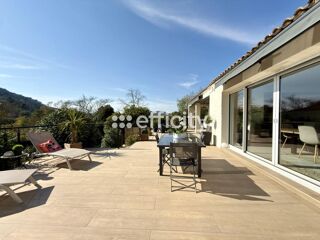  Villa à vendre 5 pièces 150 m²