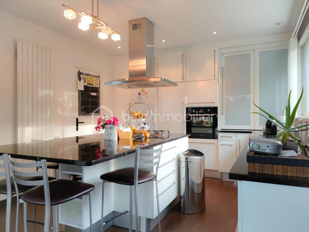 CHARMANTE MAISON FAMILIALE DE 168 M² - CHÂTILLON-EN-VENDELAIS