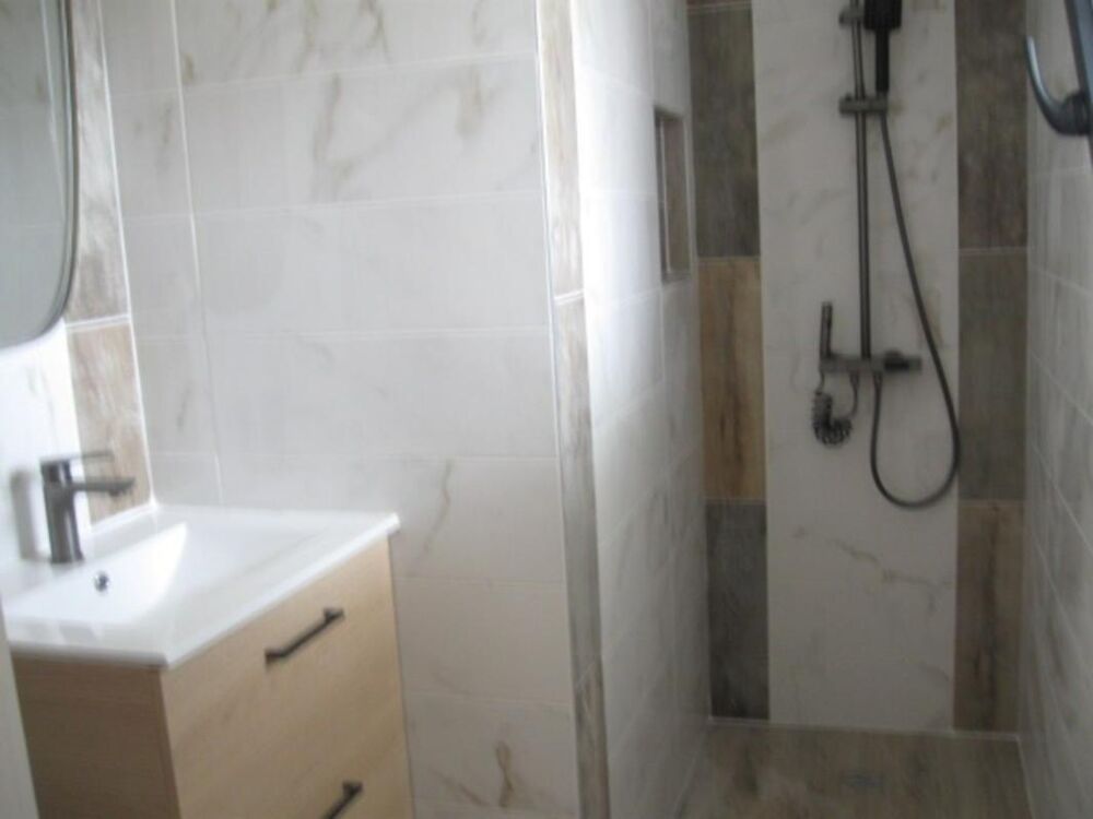 Vente Villa Maison à vendre 4 pièces LEZOUX (63) Lezoux