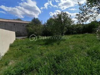  Terrain à vendre 932 m²