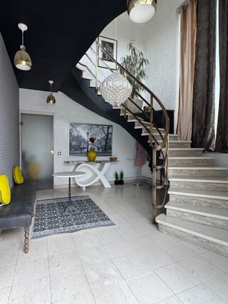 Maison à vendre 11 pièces 298 m²