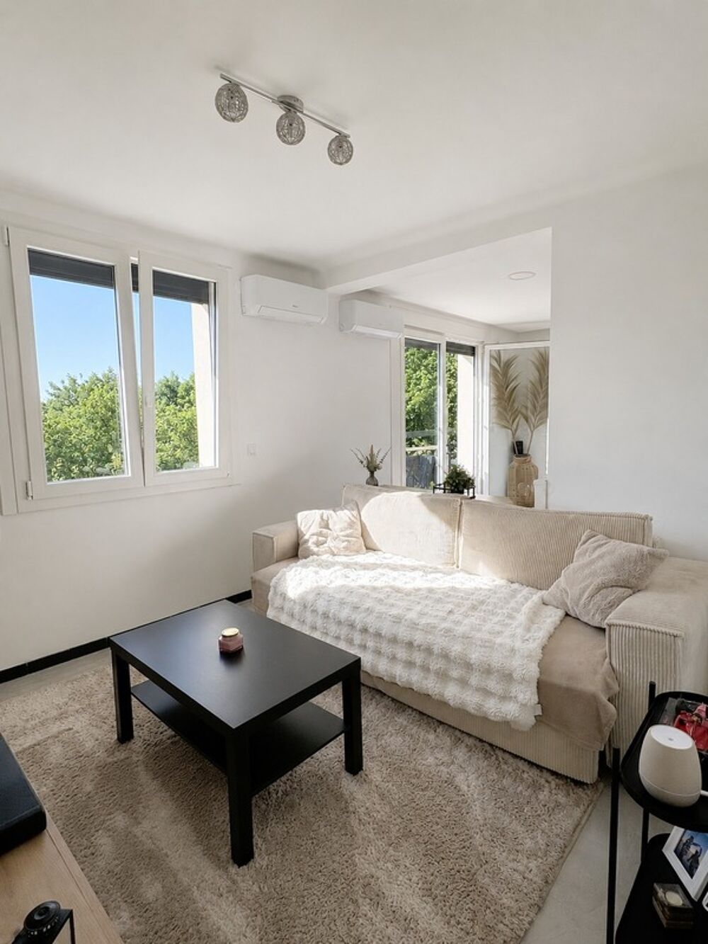 Vente Maison Maison rénovée 114 m² - Logement PMR indépendant - Garage 26 m² - DPE B Montblanc