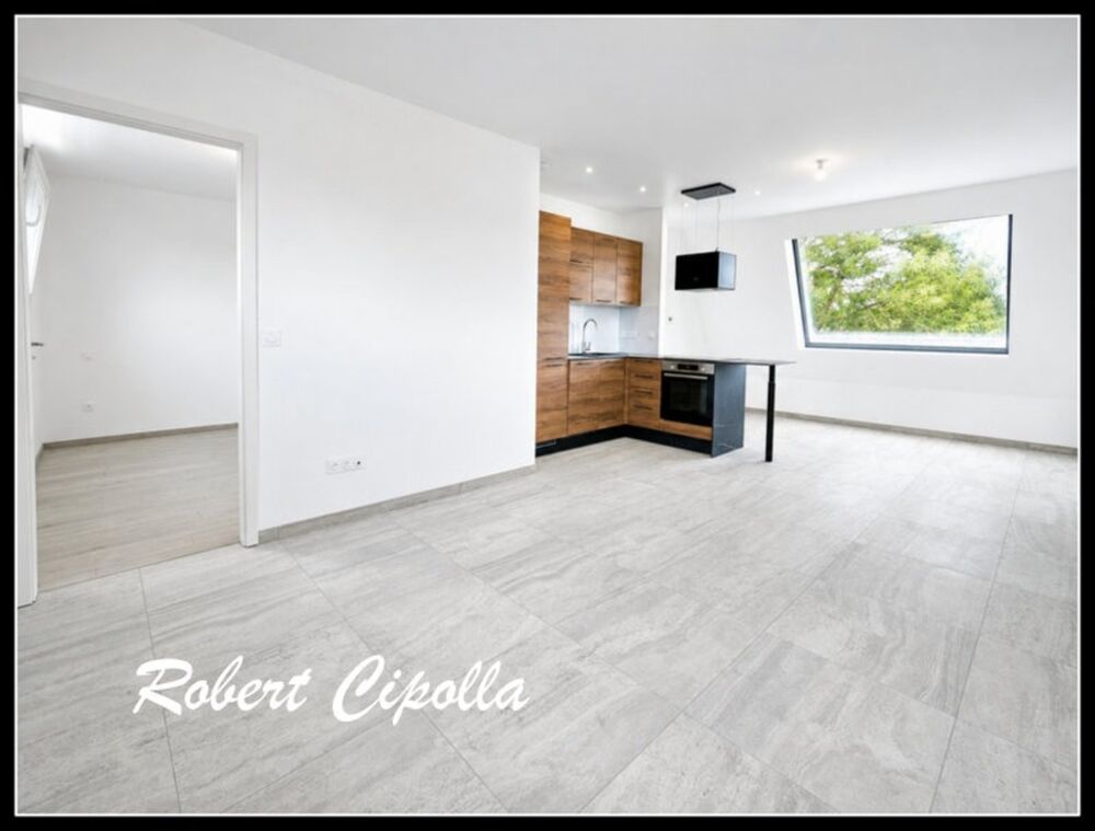 Vente Appartement Attique T2 Metz _51,5m²_très grande terrasse de 41m² parking inclus + garage + cuisine équipée Metz