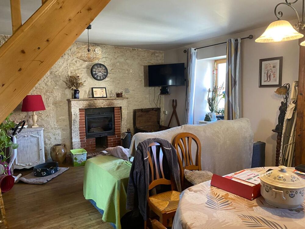 Vente Maison Maison Ruffec 4 pièce(s) 79 m2 Ruffec