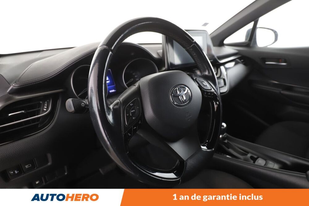 C-HR 1.8 Hybride Dynamic 122 ch 2018 occasion 92130 Issy-les-Moulineaux