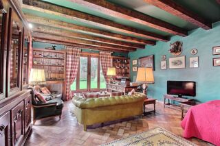  Maison à vendre 10 pièces 329 m²