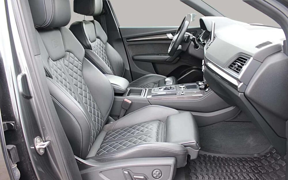SQ5 V6 3.0 TFSI • Quattro Magnetic Ride Toit ouvrant 2019 occasion 33600 Pessac