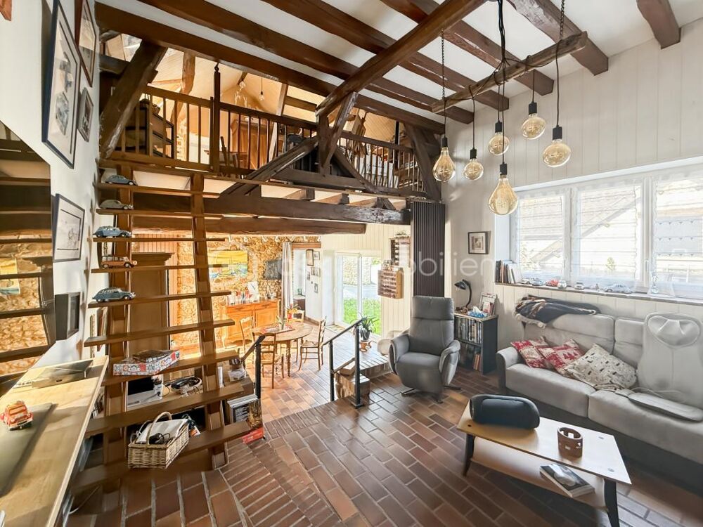 LONGÈRE FAMILIALE 7 PIÈCES DE 163 M² AVEC 5 CHAMBRES, GARAGE ET DÉPENDANCE À VILLEBLEVIN