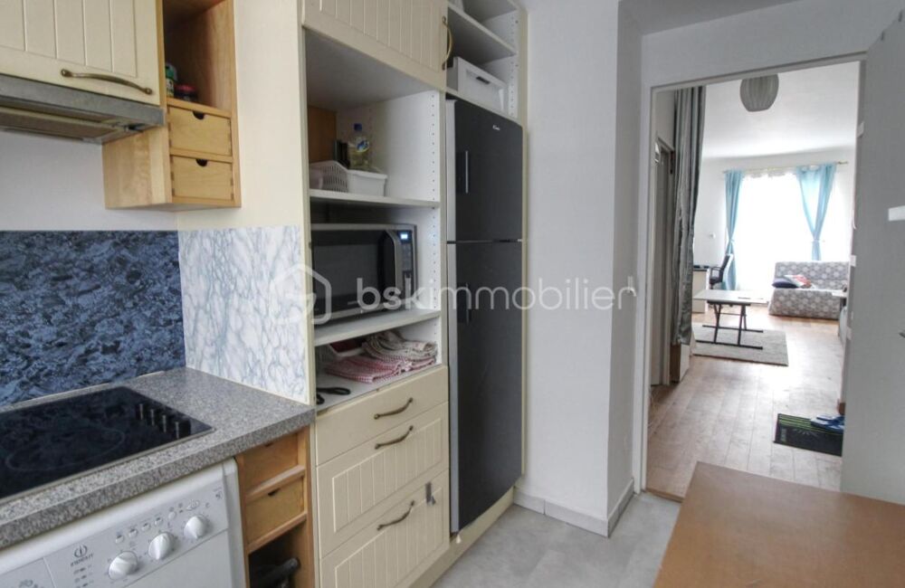 Vente Appartement APPARTEMENT 2 pièces de 44 m2 - Métro Saint-Fargeau et Télégraphe à 300 m Paris 19