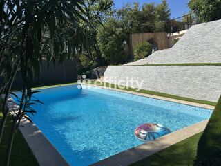  Villa � vendre 5 pi�ces 150 m�