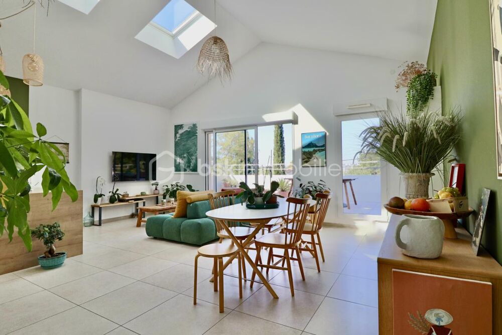 Var (83) à vendre; LA GARDE (83130) superbe appartement 5 pièces avec terrasse en dernier étage