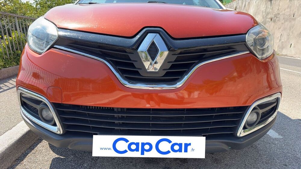 Captur 0.9 TCe 90 Life 2014 occasion 06300 Nice